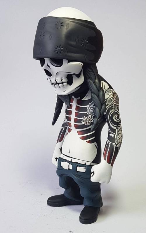 Hip Hop Commemorative Skeleton Ornaments Desktop Resin Crafts Gifts For Kids Fans Supplies Table Decor Prop Halloween Decor