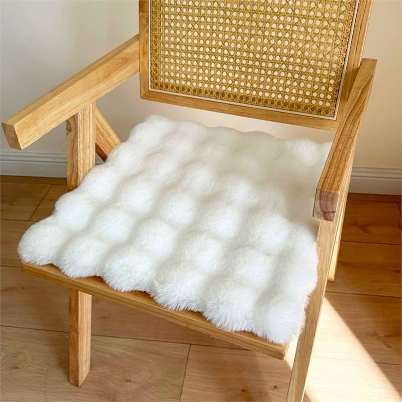 Warm Soft Rabbit Plush Chair Cushion Computer Chair Casual Dining Floor Carpet Thickened Student Stool Cushion Office Butt Pad